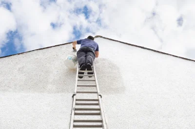 Peinture extérieure à Saint-Denis-de-Gastines — façades et ravalement